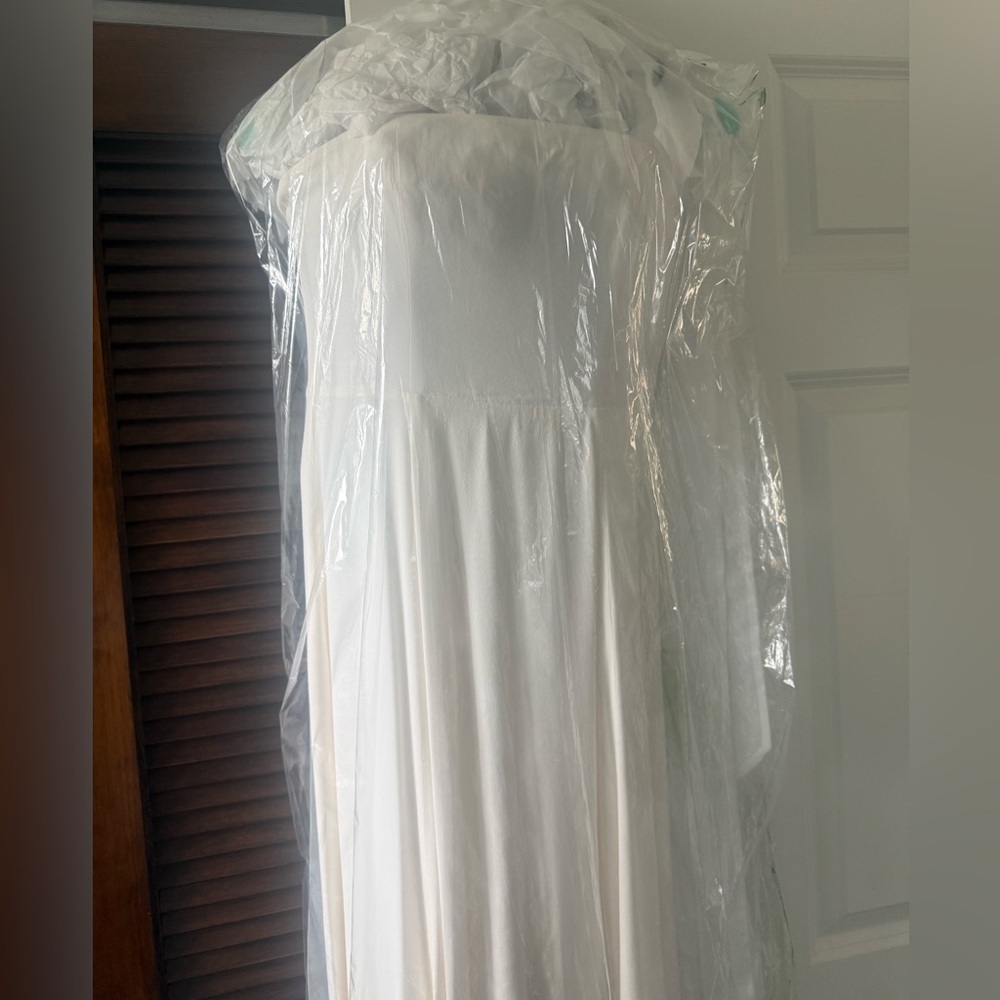 REFORMATION MAXI KAIRO DRESS - Picture 4 of 7